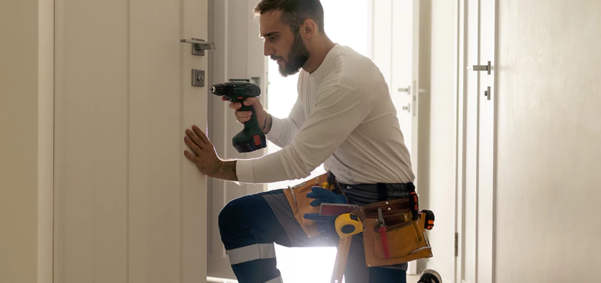 Mailbox Lock Installation Expert in Deerfield Beach, Florida
