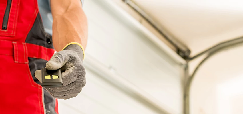 Residential Garage Door Security in Deerfield Beach, Florida