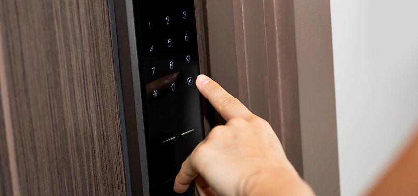 Smart Electric Locks Replacement Services in Deerfield Beach, FL