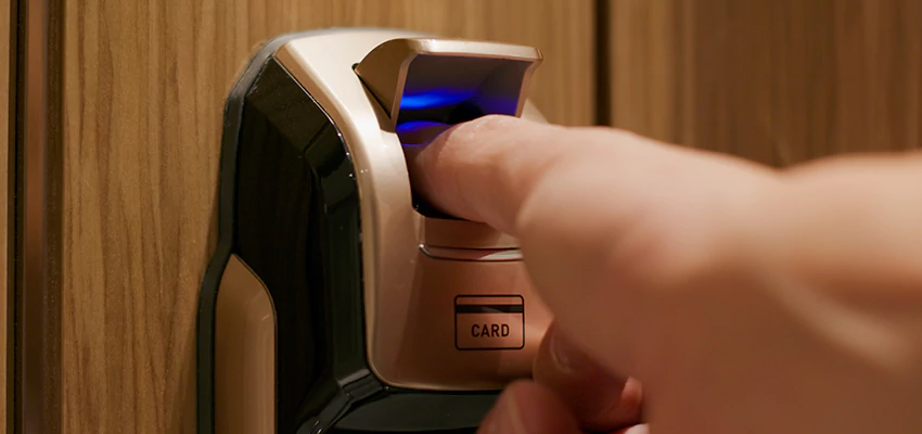 Fingerprint Door Locks Replacement in Deerfield Beach, FL