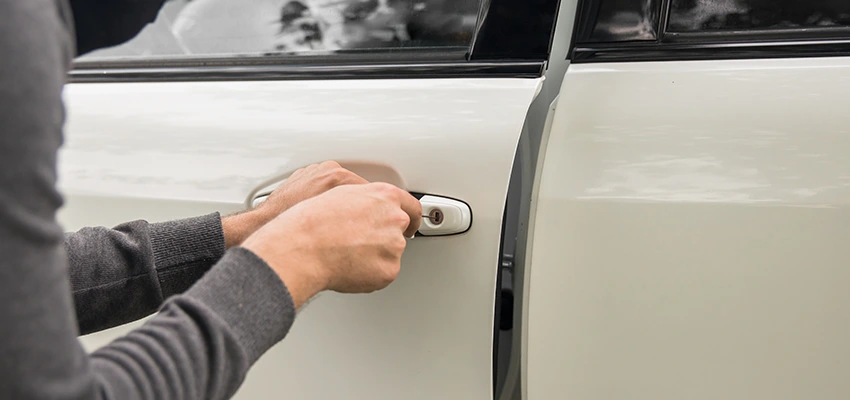 Unlock Car Door Service in Deerfield Beach, FL