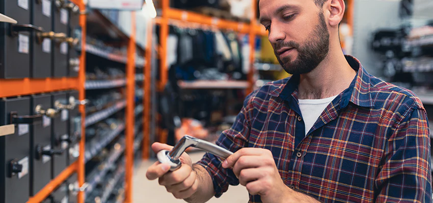 Locksmith For Retail Stores Lockout Services in Deerfield Beach, Florida