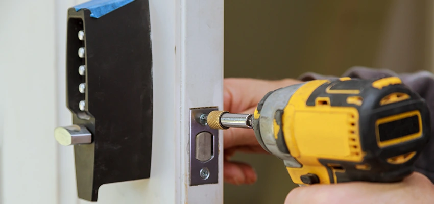 Eviction Locksmith For Key Duplication in Deerfield Beach, Florida