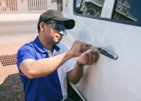 Car Locksmith in Deerfield Beach, FL